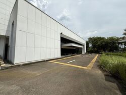Tuas Avenue 8 (D22), Factory #578704181